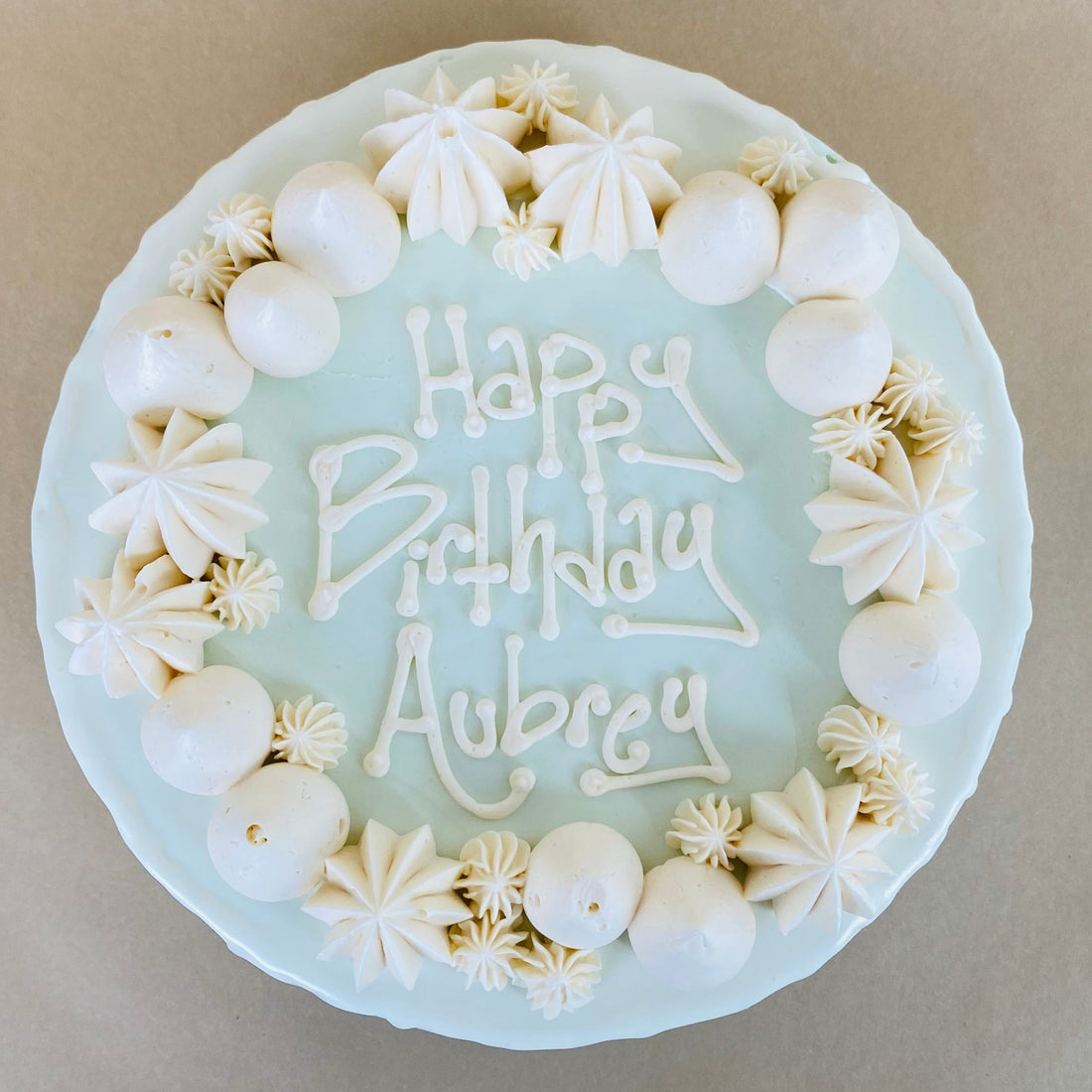 VEGAN Vanilla Cake