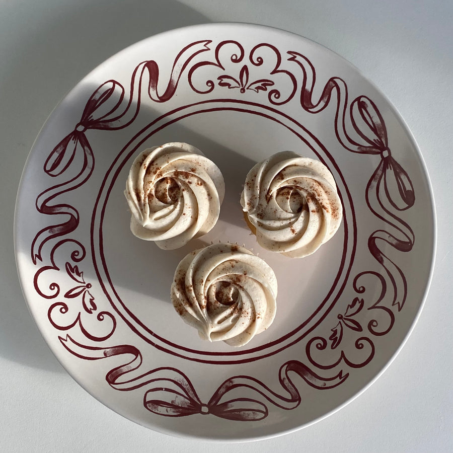 Gingerbread Cupcakes/Mini Cupcakes (GF/Vegan option)